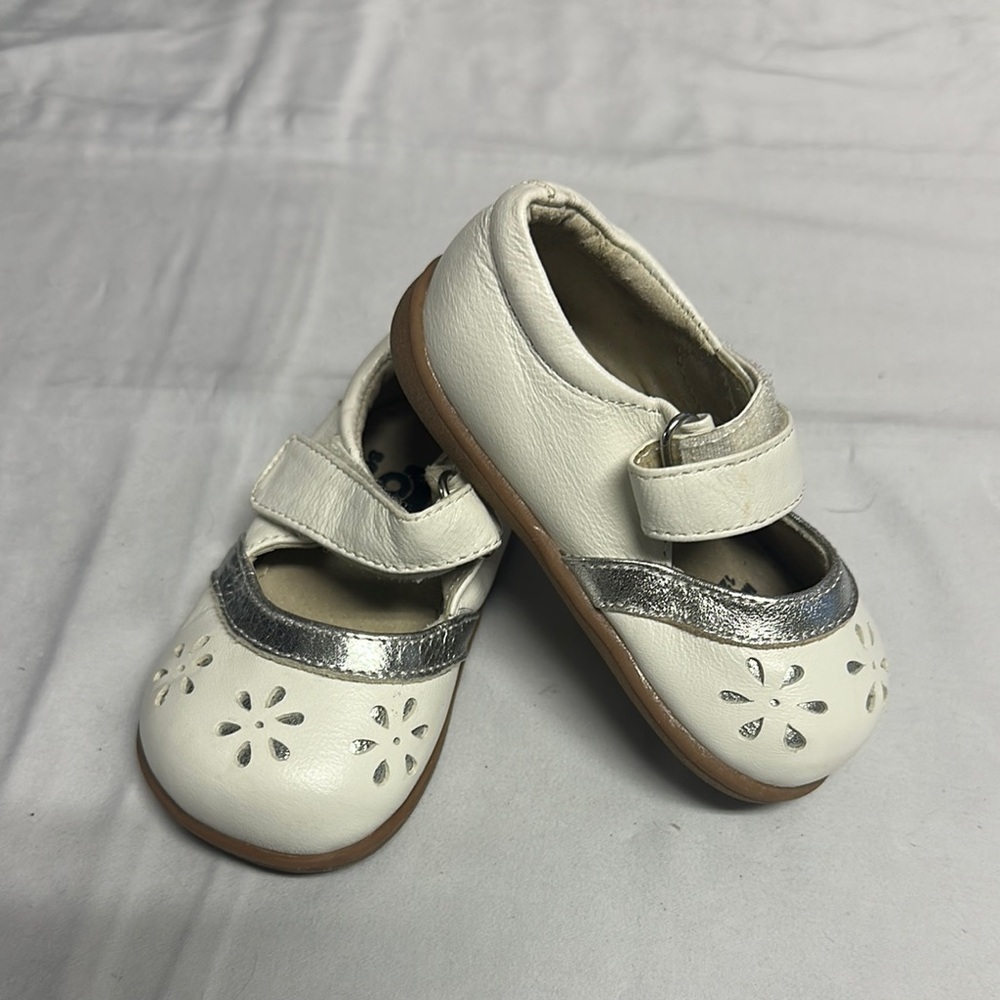 ⭐️ See Kai Run - White and Silver Dress Shoes with Mary Jane Style